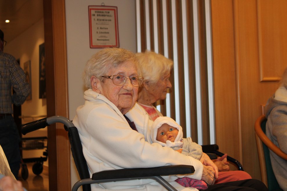 Bewohnerinnen und Bewohner, Gäste