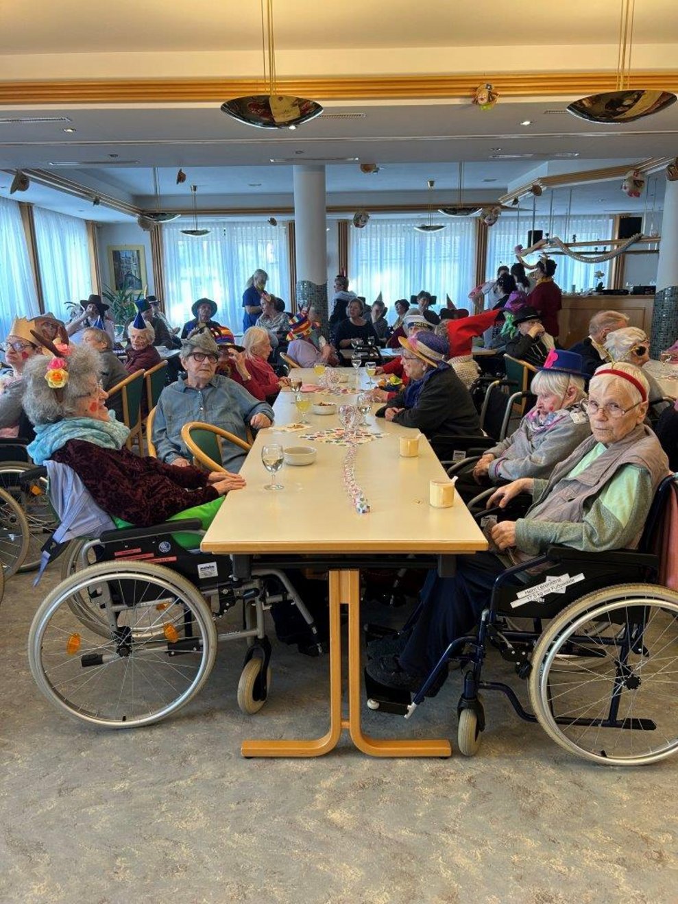 Verkleidete Bewohner*innen