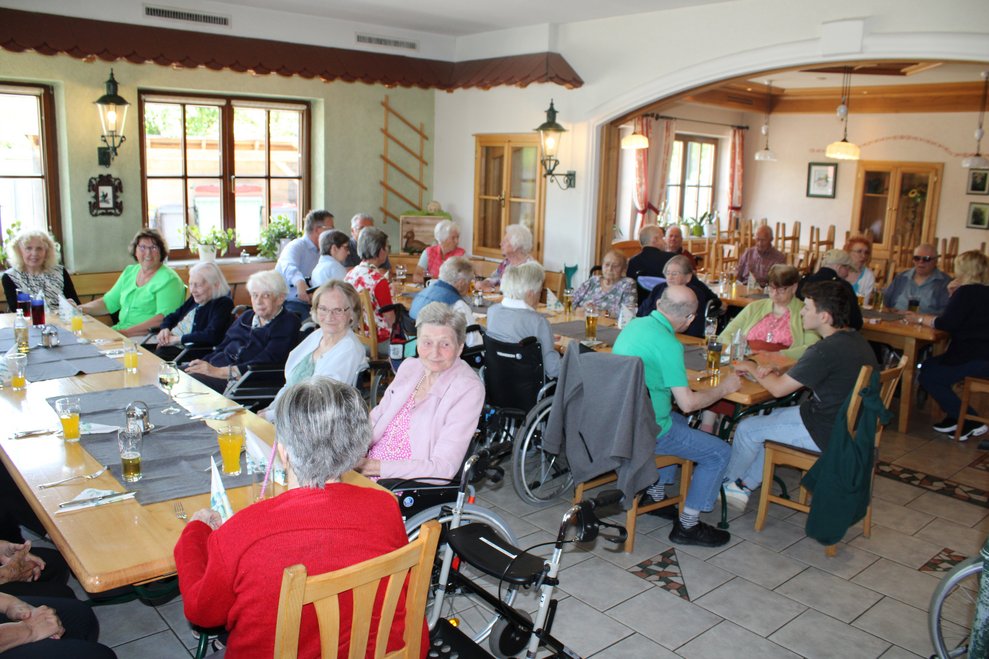 Mittagessen im GH Kummer